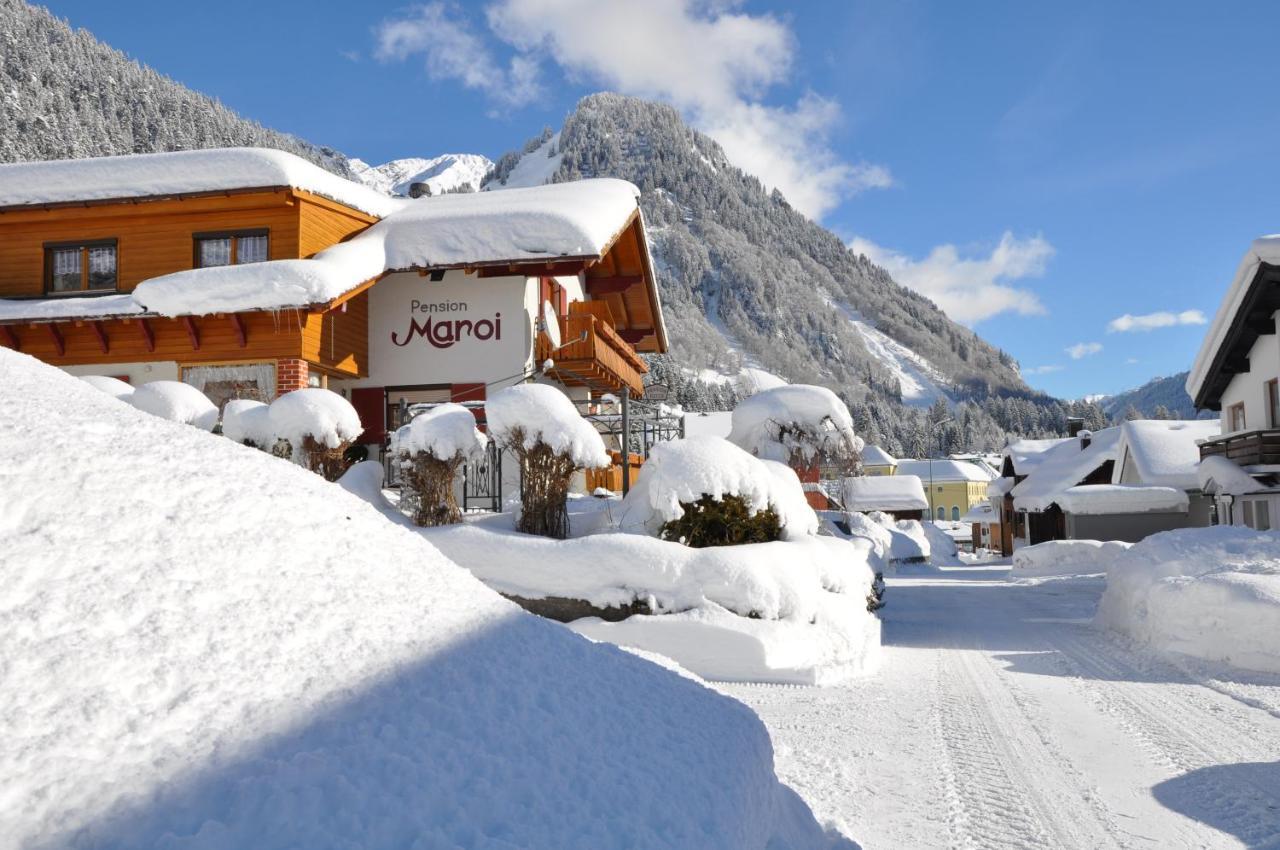 Hotel Maroi Wald am Arlberg Bagian luar foto